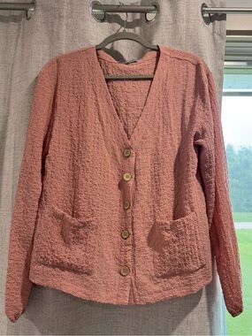 Wishlist S/M Crinkle Cardigan Shirt in Dusty Rose